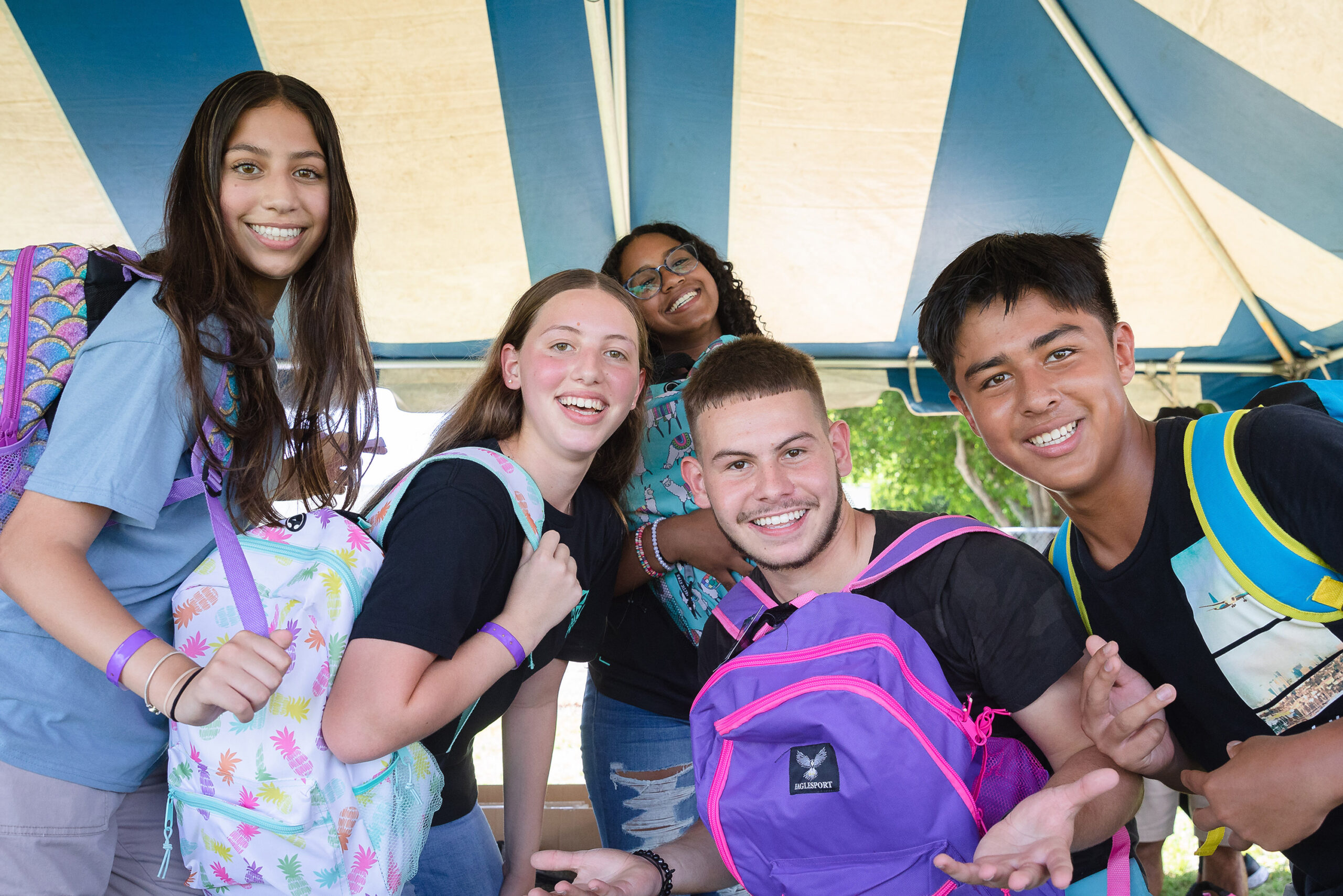 CC22_Backpack_Outreach_Distribution_Youth_North_Lauderdale_Elementary-5038 (2)